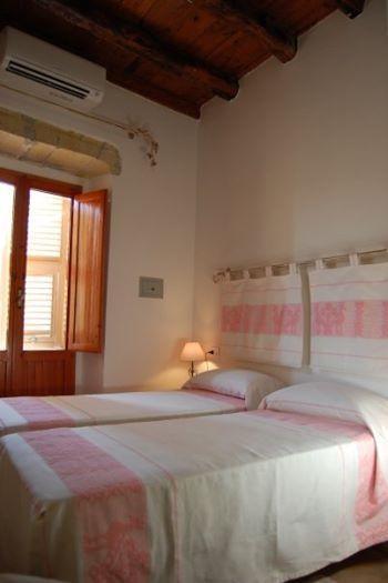 Note Sulla Piazza Bed & Breakfast Cagliari Phòng bức ảnh