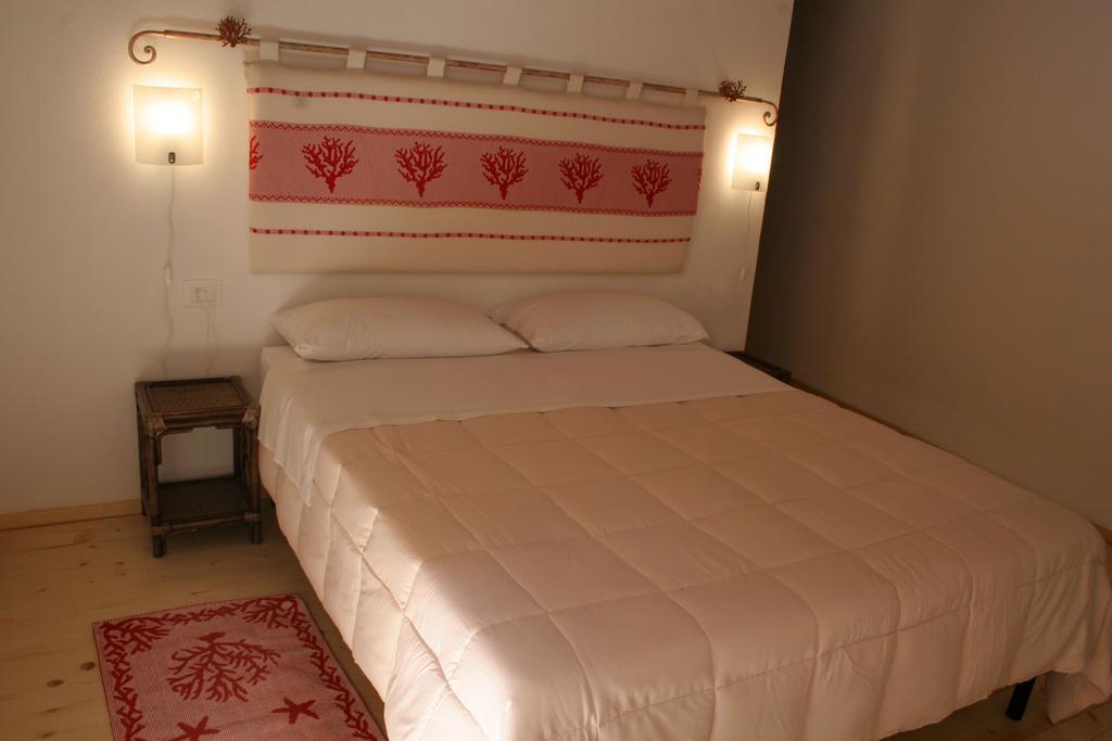 Note Sulla Piazza Bed & Breakfast Cagliari Ngoại thất bức ảnh